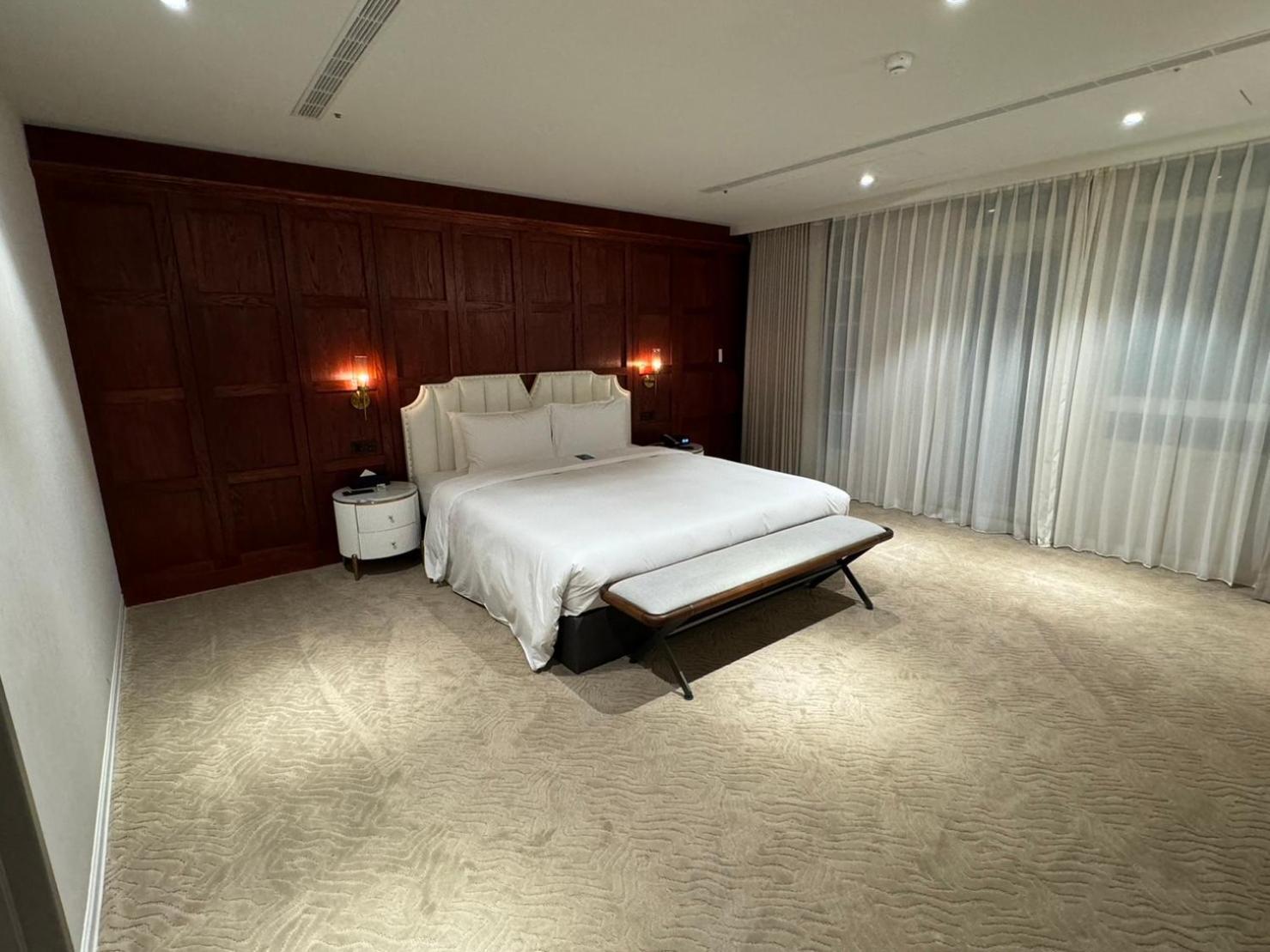 Tryp By Wyndham New Taipei Linkou 新北林口爵怡溫德姆酒店機場捷運mrta9林口站 Kültér fotó